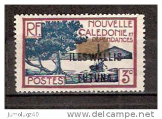 Timbre Wallis Et Futuna 1939 Y&T N° 77 *, Sans Gomme.  3c. Brun Carminé Et Bleu. Cote 0.20 € - Ungebraucht