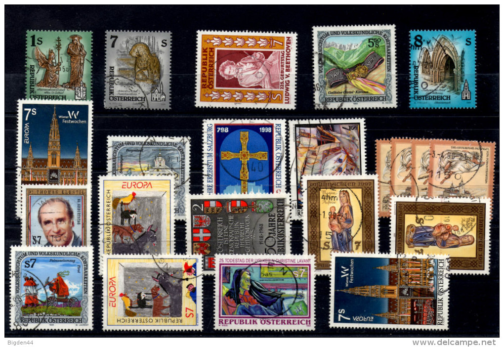 Small Collection About 100 Stamps_Autriche_Österreich - Collections