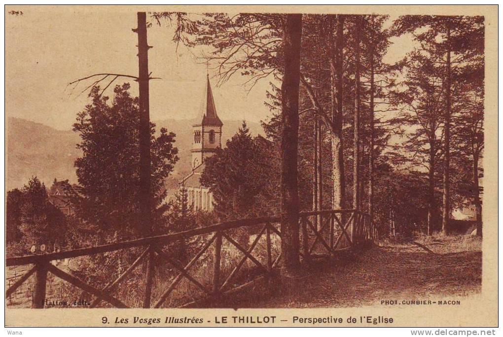 Carte Postale N/B  LE THILLOT   Perspective De L'Eglise - Le Thillot