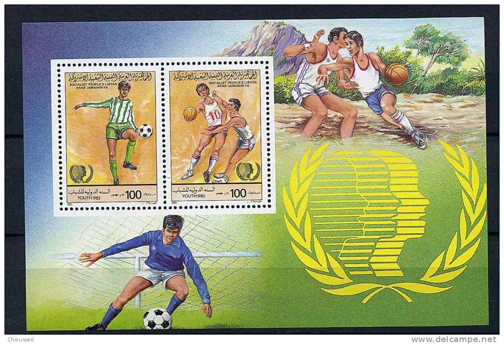 Libye ** Bloc N° 70 - Année Internationale De La Jeunesse (footballeur, Basketteurs) - Lesotho (1966-...)