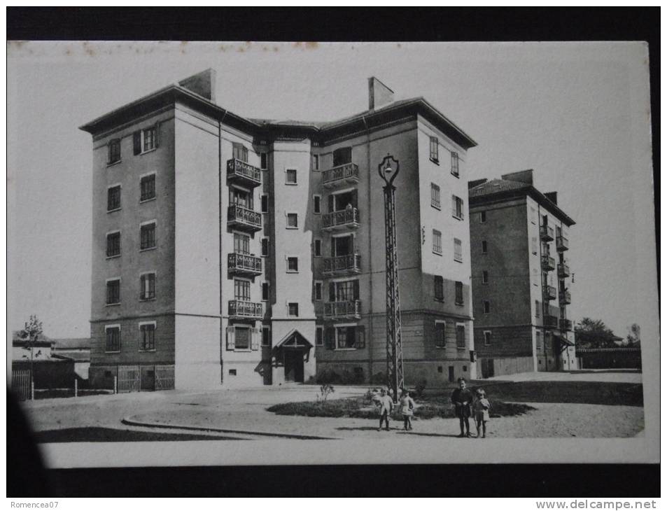 VENISSIEUX (Rhône) - Cité André-Lebon - Une Maison Type - Animée - Non Voyagée - Vénissieux