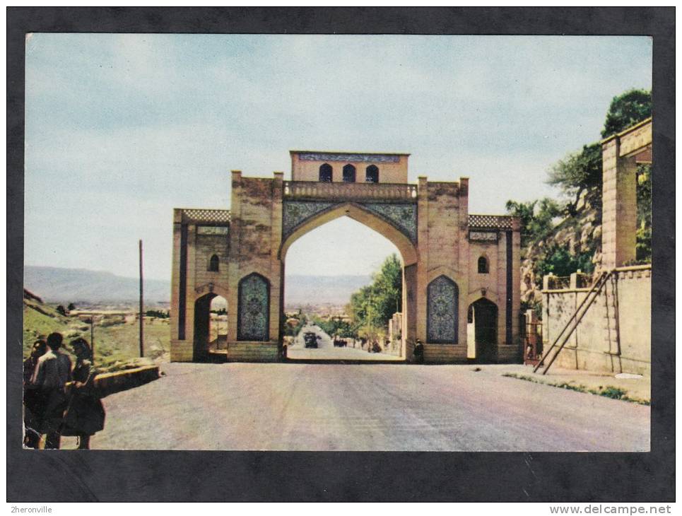 CPSM - SHIRAZ - Koran Gate - Irán