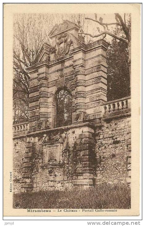 17 - Mirambeau - Le Château - Portail Gallo-Romain - Ed. Chotard ARGRA - Mirambeau