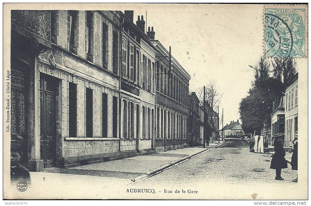 NORD PAS DE CALAIS - 62 - PAS DE CALAIS - AUDRUICQ - Rue De La Gare - Audruicq