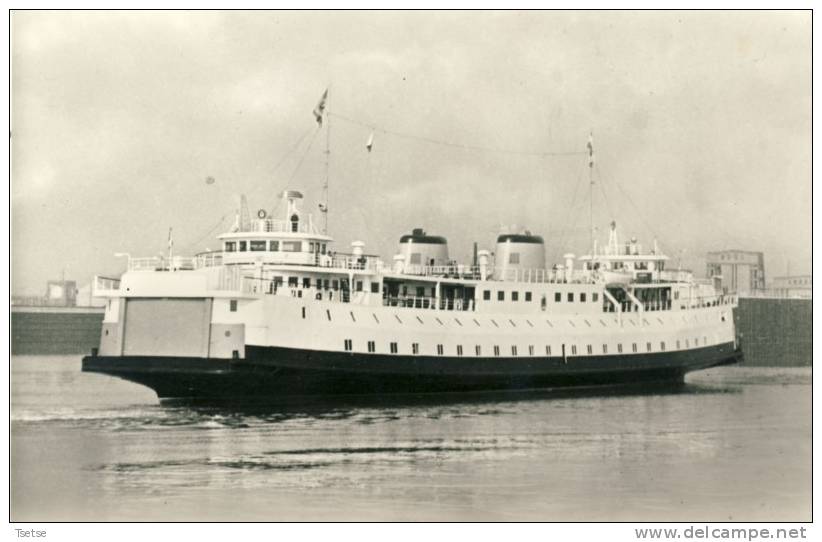 Provinciale Veerboot " Prinses Beatrix "  - 2 - ( Verso Zien ) - Vlissingen