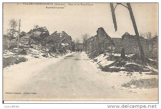 11. VILLERS BRETONNEUX. RUE DE LA REPUBLIQUE. - Villers Bretonneux