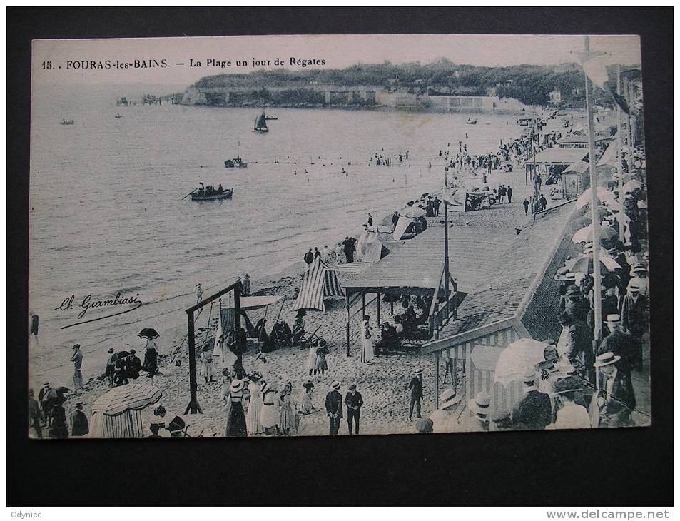 Fouras-les-Bains.-La Plage Un Jour De Regates 1926 - Poitou-Charentes