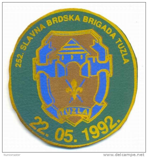 BOSNIA ARMY , 252 MOUNTINE BRIGADE TUZLA , PATCH - Stoffabzeichen