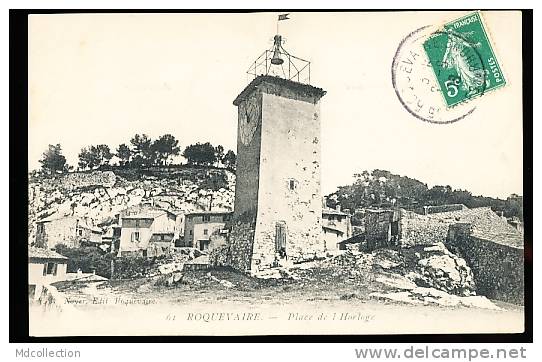 13 ROQUEVAIRE / Place De L'Horloge / - Roquevaire