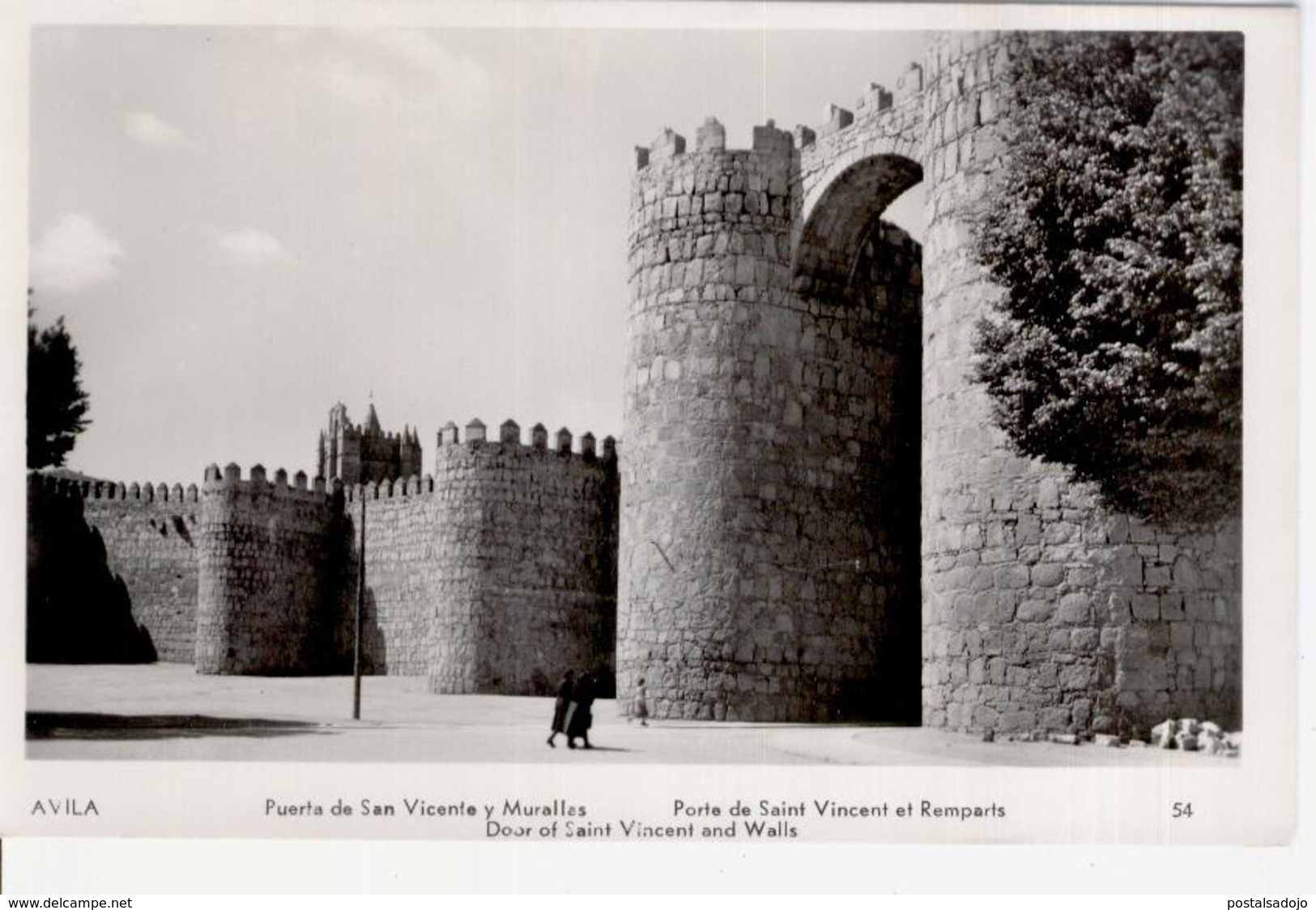 (CPA1768) AVILA . PUERTA DE SAN VICENTE Y MURALLAS .. UNUSED - Ávila