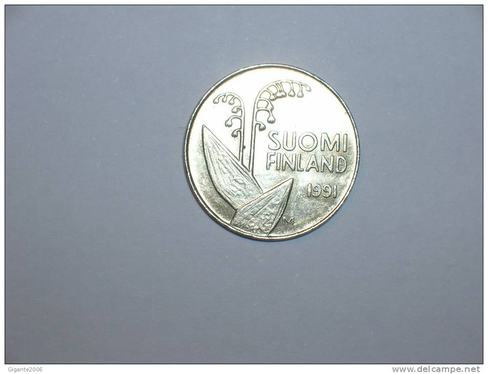 10 Penia 1991 (2475) - Finlande