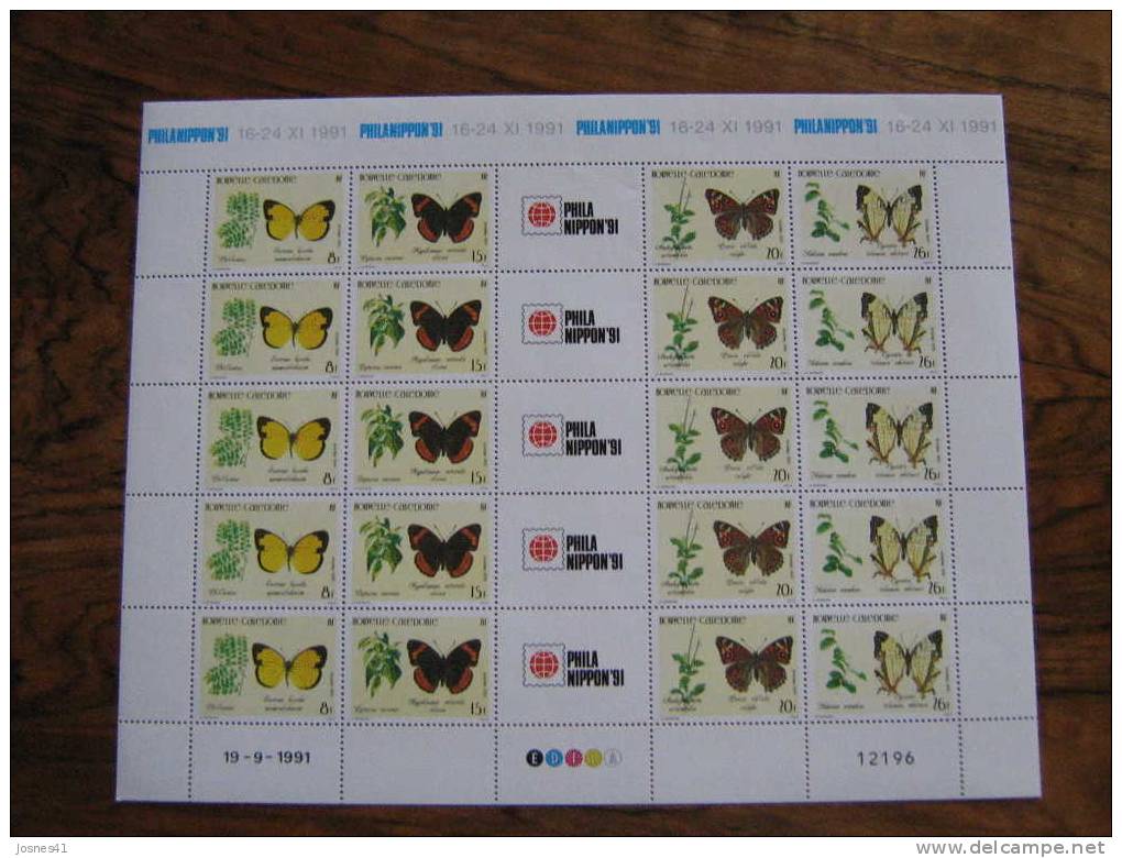 NOUVELLE CALEDONIE   P 623/626 * *    PAPILLONS EN FEUILLE - Unused Stamps