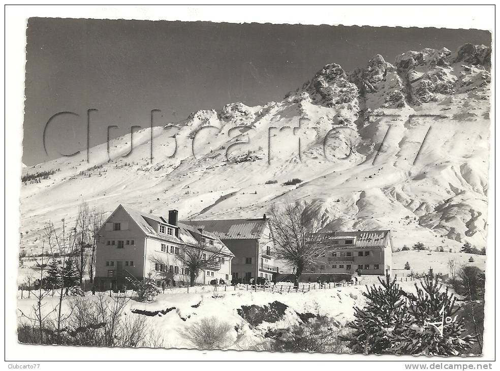 Saint-Etienne-en-Dévoluy (05) : L'Ecole De Neije De L'OPEP En 1965 (animée) PHOTO VERITABLE. - Saint Etienne En Devoluy