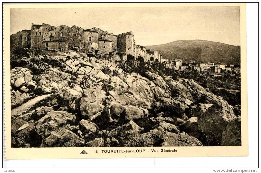 GOURDON - TOURETTES SUR LOUP - VUE GENERALE - Gourdon