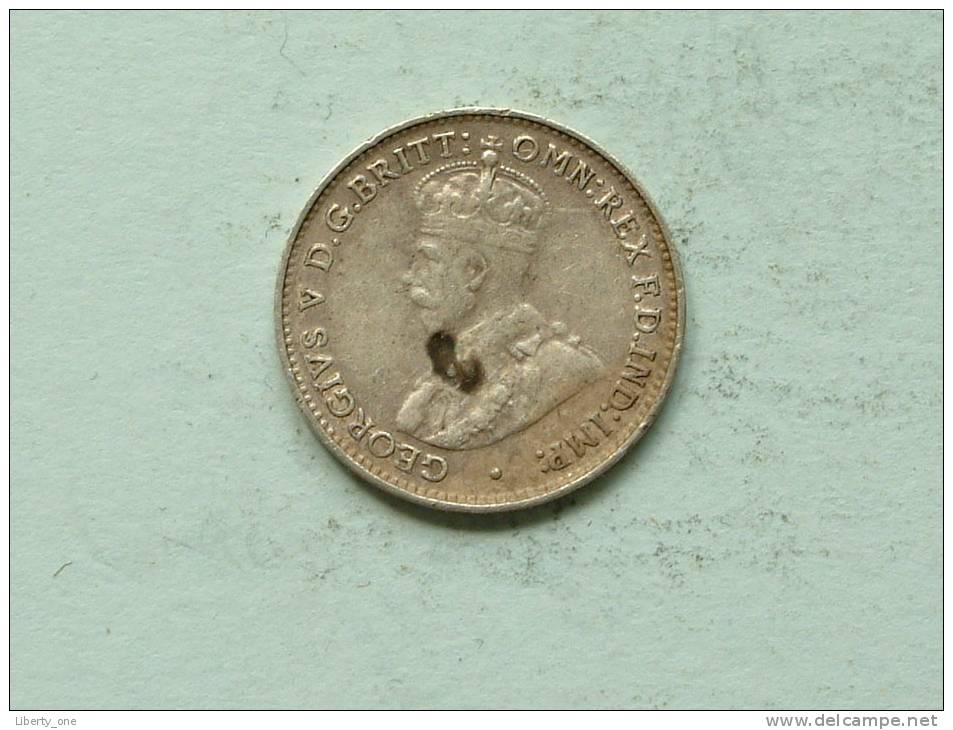 1927 - THREE PENCE / KM 24 ( Uncleaned / For Grade , Please See Photo ) ! - Andere & Zonder Classificatie