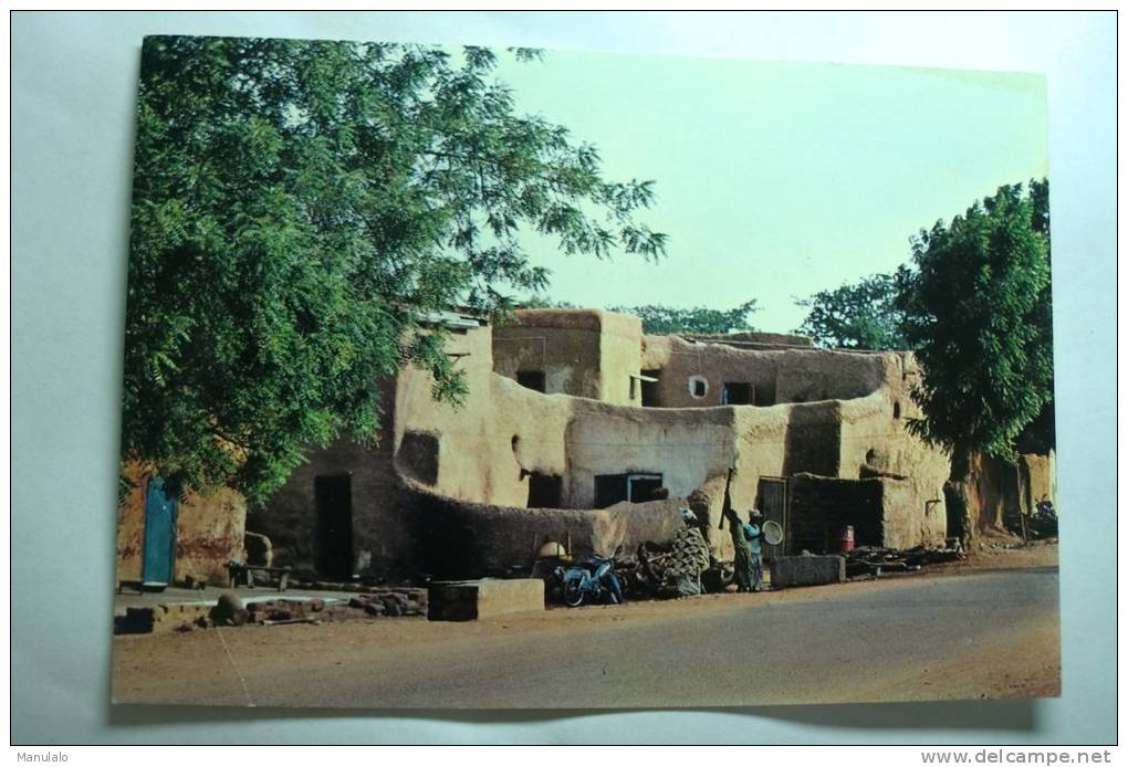 Haute Volta - Bodo Dioulasso - Habitat Traditionnel Dans Un Vieux Quartier - Burkina Faso