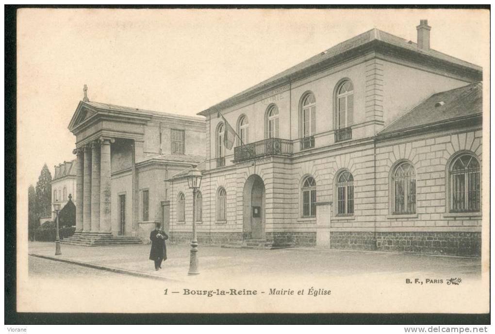 Mairie Et Eglise - Bourg La Reine