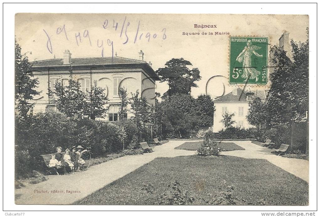 Bagneux (92) : Le Square De La Mairie En 1903 (animée). - Bagneux