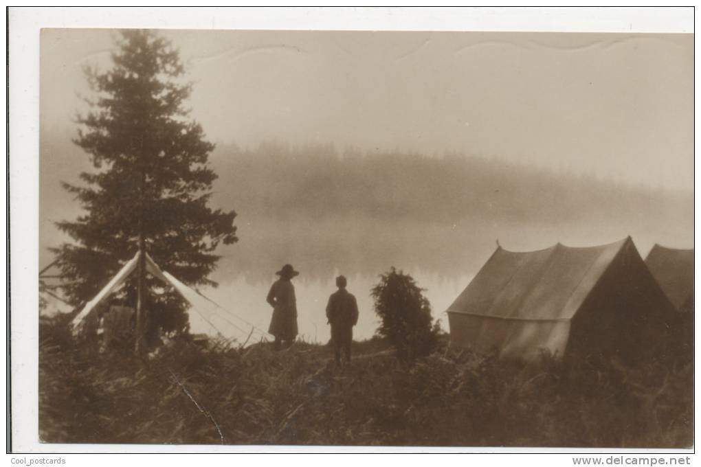 SCOUTING, INTERNATIONAL JAMBOREE IN FINLAND, GIRL SCOUTS, TENTS ON THE SHORE,  VF Cond.  REAL PHOTO, 1931 - Scoutismo