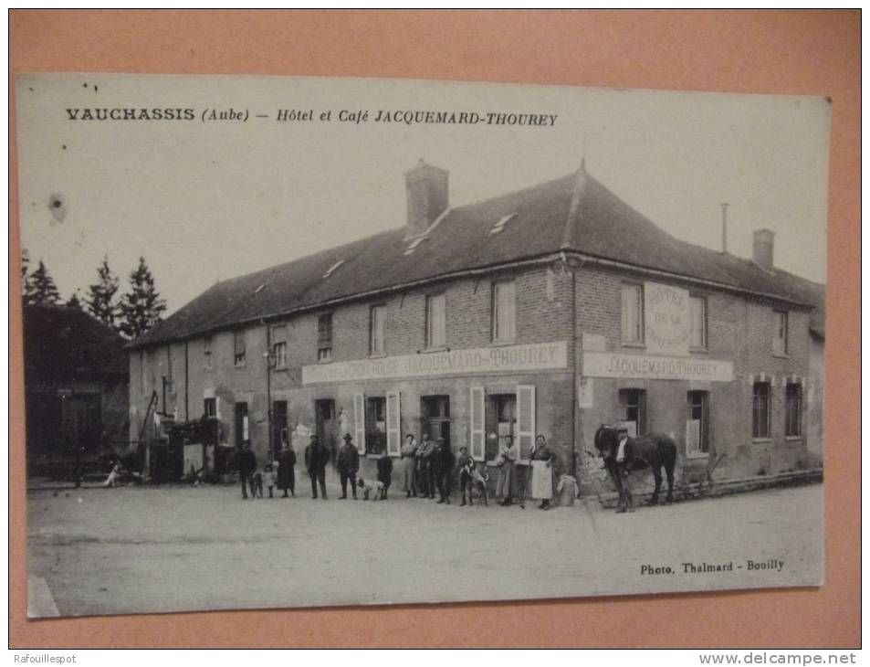 Cp Vauchassis Hotel Et Café Jacquemerd Thourey - Les Riceys