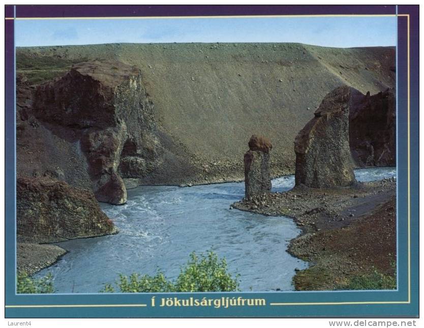 (435) Islande - Island - Jökulsargifufrum - Islandia