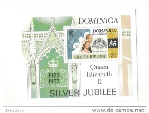 Dominica 1977 25th Anniversary Of Reign Of QE II S/S MLH - Dominica (...-1978)