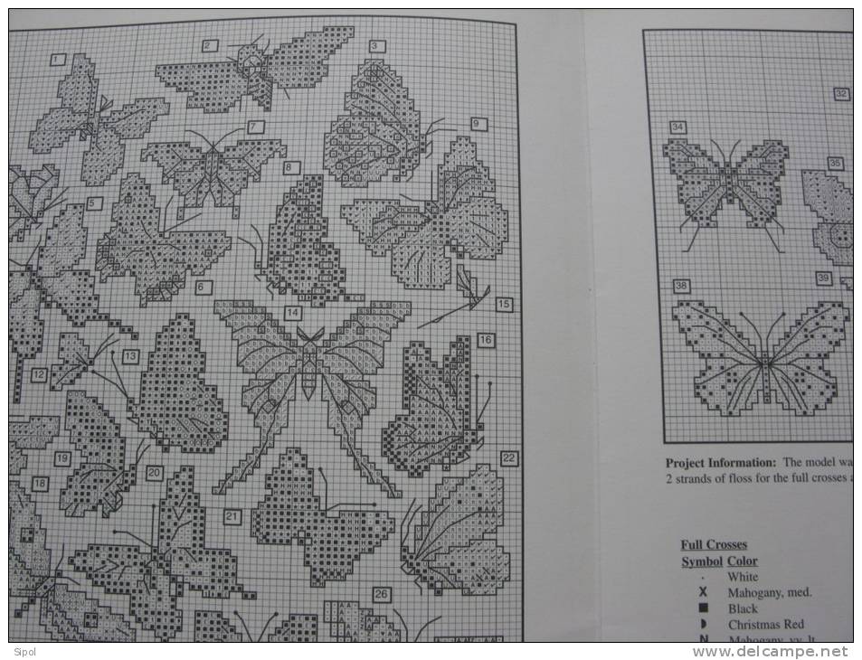 Grille Carton  Permettant De Broder 63 Papillons Différents  Ref Des Cotons DMC & Anchor - Cross Stitch