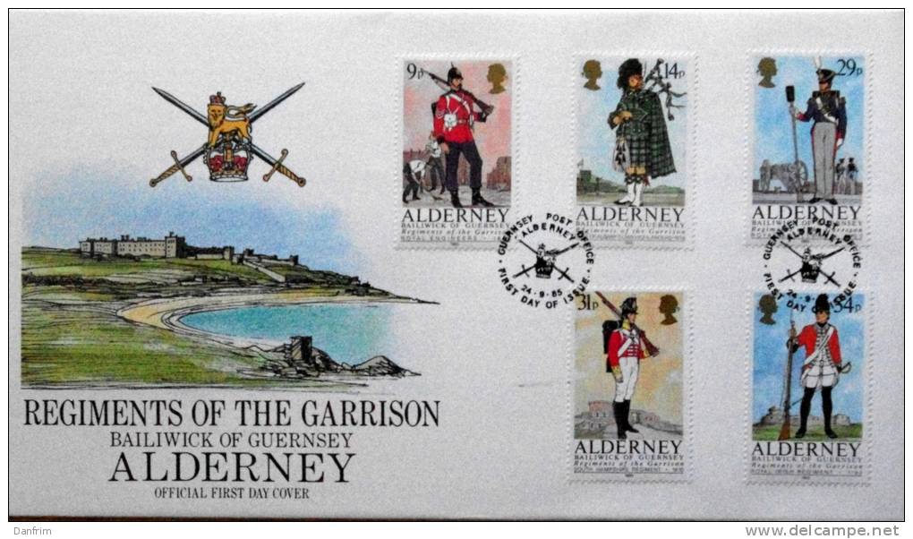 Alderney 1985  MILITARY UNIFORMS.  MiNr. 23-27 FDC ( Lot 945 ) - Alderney