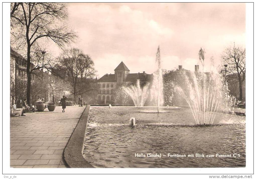 Deutschland - Halle / Saale  - Fontänen Mit Blick Zum Postamt C1 - Halle (Saale)