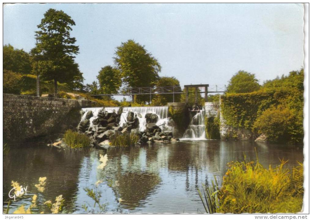 CPSM GOUAREC (Cotes D'Armor) - Ecluse De Kerlouet Sur Le Canal Nantes à Brest - Gouarec