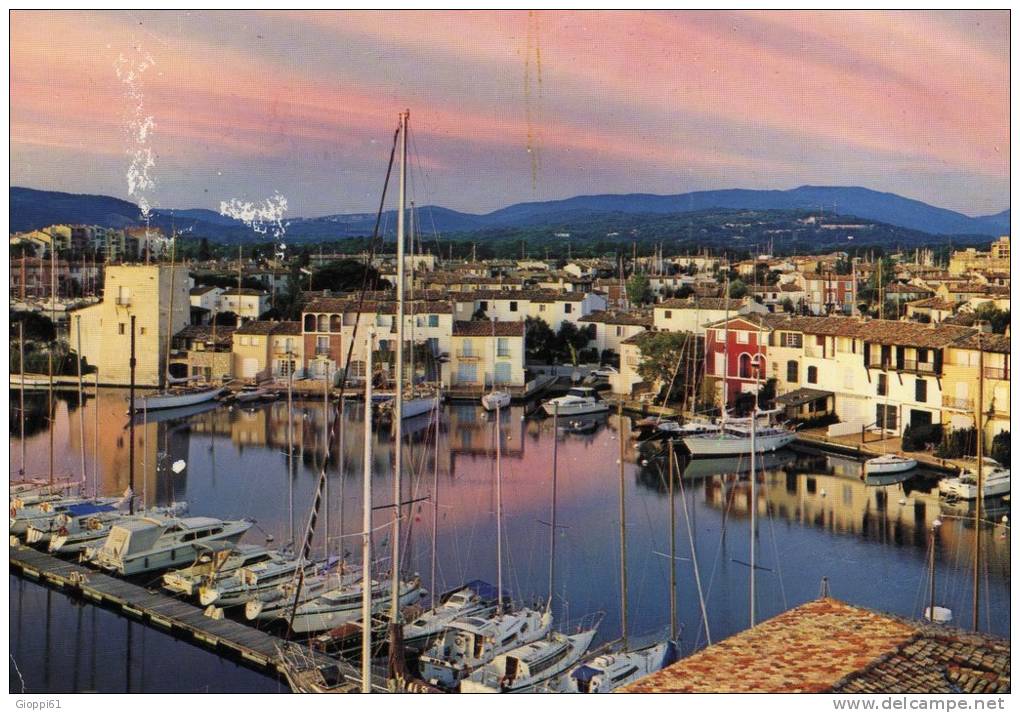 Port-Grimaud - Contre La Lumière