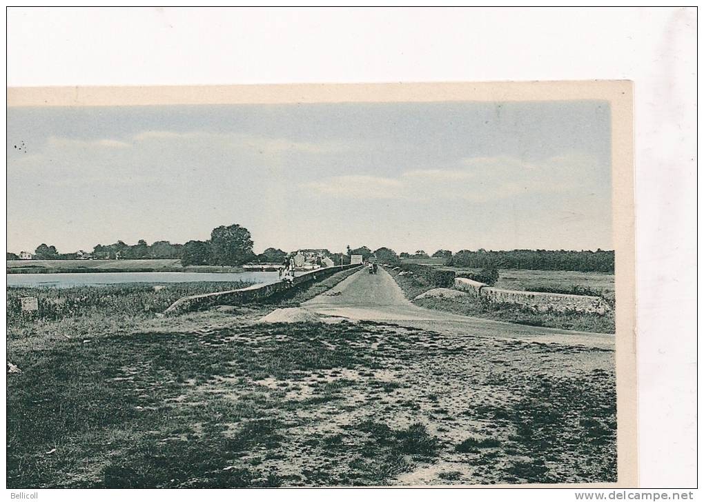 LE PERRAY  (S. Et O.) Carrefour De L'Etang De St Hubert - Le Perray En Yvelines