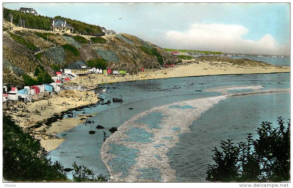 CARTERET LA PLAGE AU DERNIER PLAN BARNEVILLE - Carteret