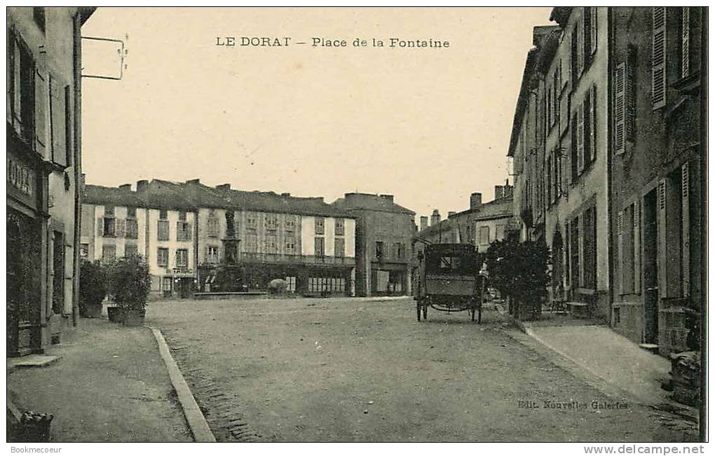 87    LE DORAT  PLACE DE LA FONTAINE - Le Dorat