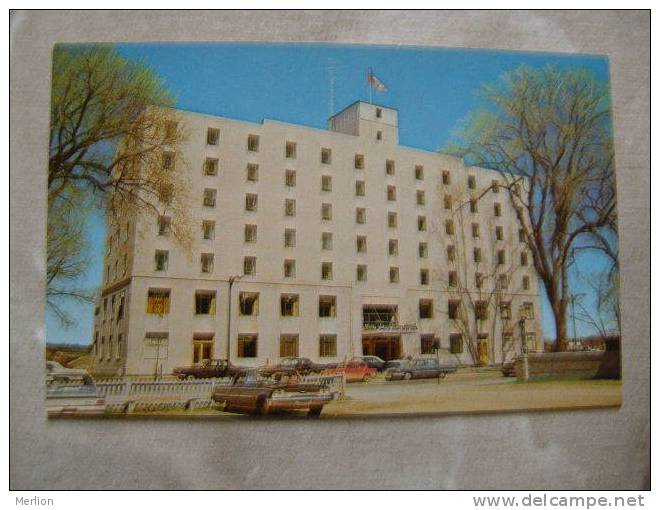 Canada  - Fredericton - New Brunswick - Lord Beaverbrook Hotel    Automobile Auto  Car D84131 - Fredericton