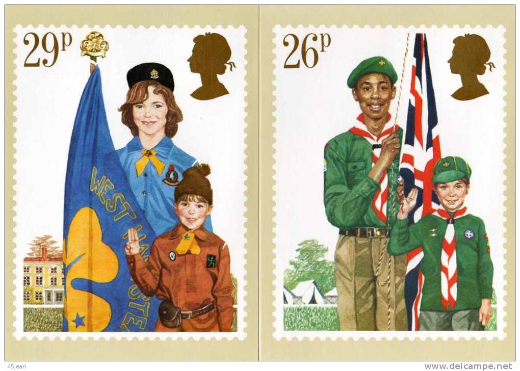 Grande-Bretagne: 1982 Les 4 Belles Cartes Maximum Scouts Et Guide Timbres Et 4 Cachets Différents Au Dos" - Carte Massime