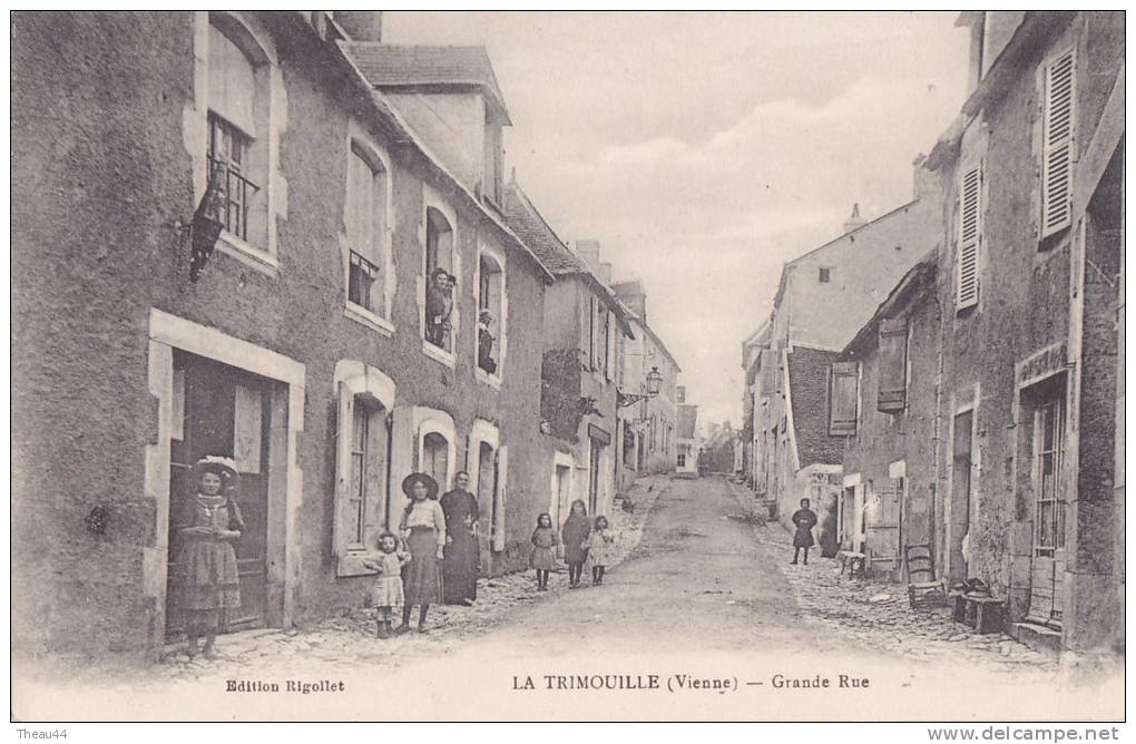 ¤¤  -   LA TRIMOUILLE    -  Grande-Rue  -  Tabac    -  ¤¤ - La Trimouille