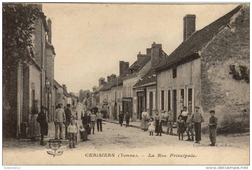 89 Cerisiers.La Rue Principale - Cerisiers