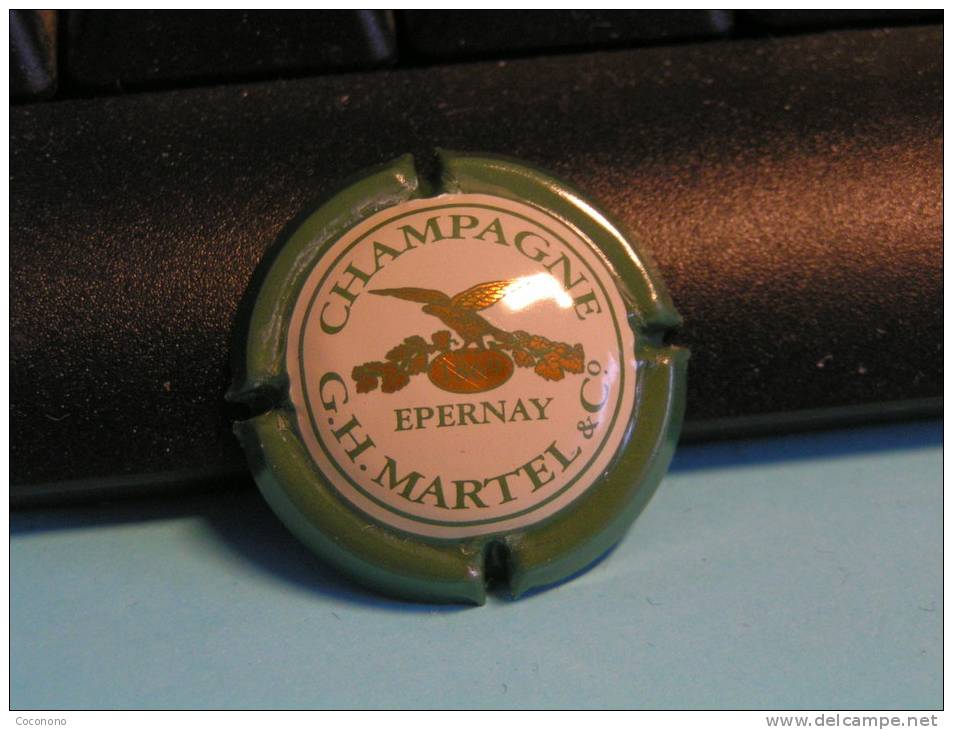 Capsule Champagne G. H. Martel - Crème - Or Et Vert - Martel GH