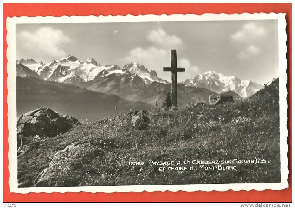 C0948 Paysage à La Creusaz Sur Salvan Et Chaine Mont-Blanc,Croix. Non Circulé. Perrochet Phototypie 12069 - Salvan