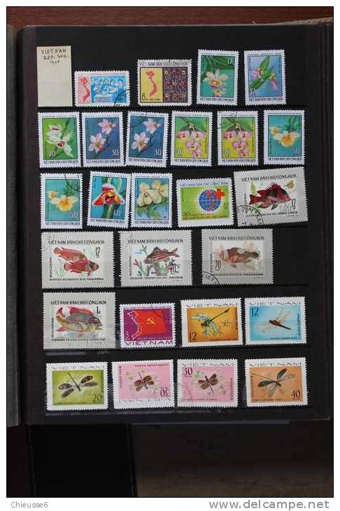 AC131 - Rep Du Vietnam - Lot Timbres - Collections (en Albums)