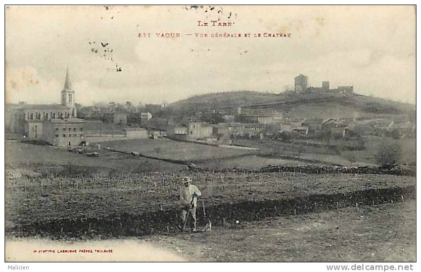 DEPTS DIV- Tarn -ref -F808- Vaour - Vue Generale Et Le Chateau  - Carte Bon Etat - - Vaour