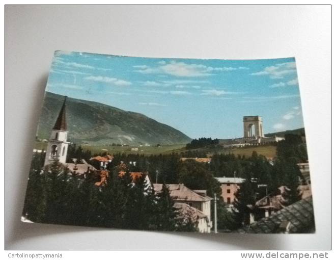 Monumento Ossario Asiago Sacrario Militare - Cimetières Militaires