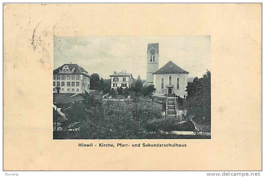 Fev13 1410 : Hinwil  -  Kirche  -  Pfarr-  -  Sekundarschulhaus - Hinwil