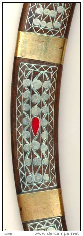 Mini sabre ou long couteau maghrébin finement décoré TBE voir description