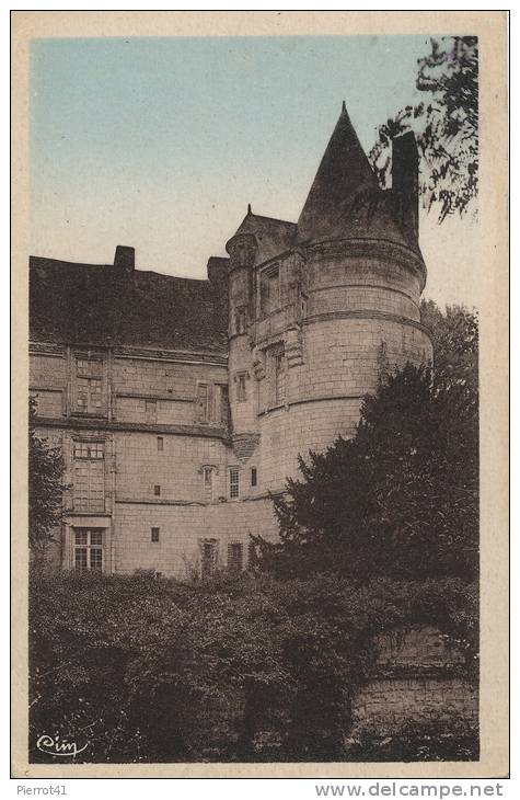 SCORBÉ CLAIRVAUX - La Tour Du Château - Scorbe Clairvaux