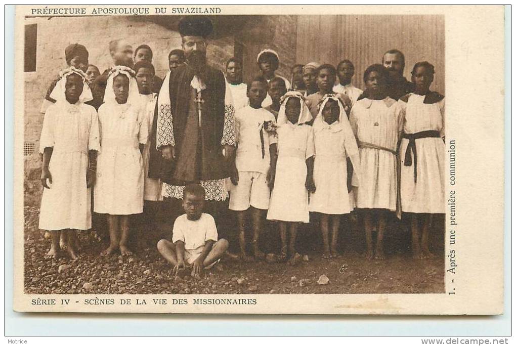 MISSIONS DES SERVITES DE MARIE  - Scènes De Vie Des Missionnaires.après Une Première Communion. - Swaziland