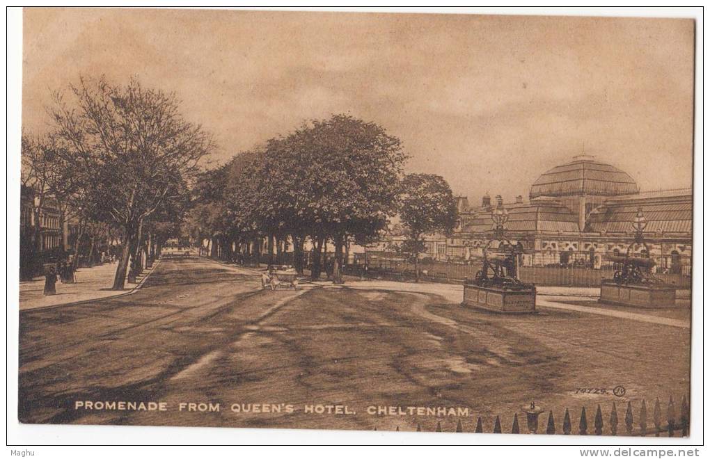 Promenade From Queens Hotel, Cheltenham, Valentines "Gravuretype", Postcard, Monument - Cheltenham