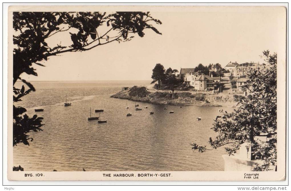 Real Photo,  THE HARBOUR, Borth Y Gest, Frith Postcard.  Wales, Postcard - Caernarvonshire