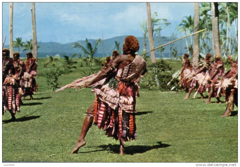 (045) Fidji - Fiji Spear Dance - Fidji